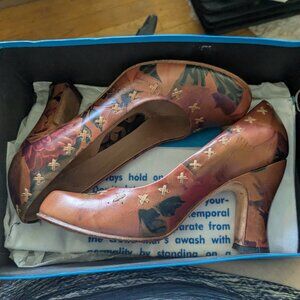 Fluevog Daily Miracle Fortune Floral - 7.5 /